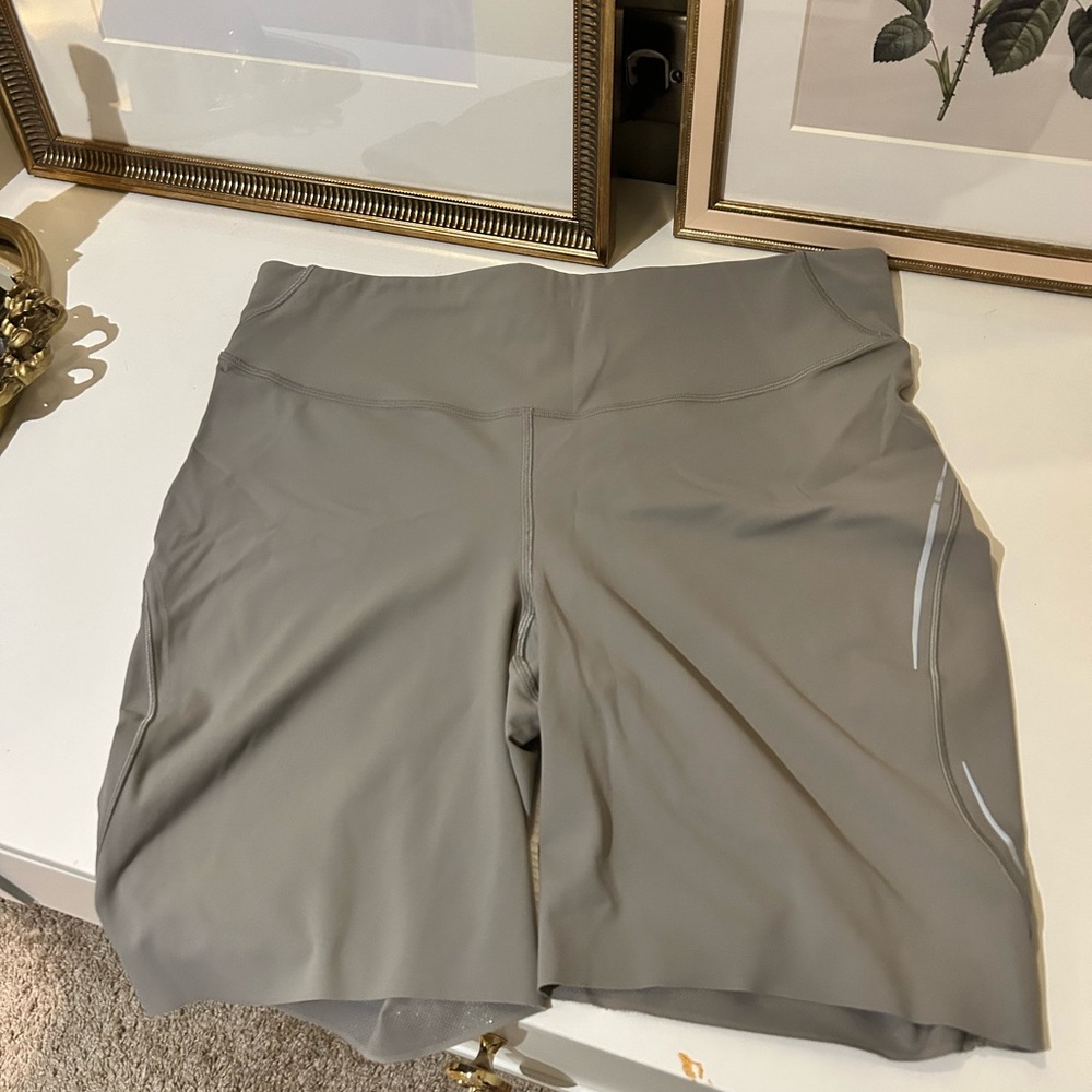 Lululemon gray Women's Shorts